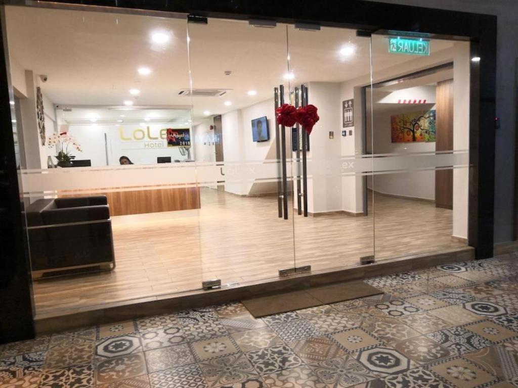 Hotel Lolex Kuchai Lama Kuala Lumpur Exterior foto
